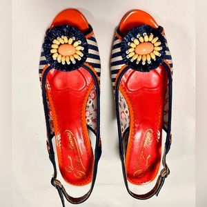 Poetic Licence Floral Straw Wedge